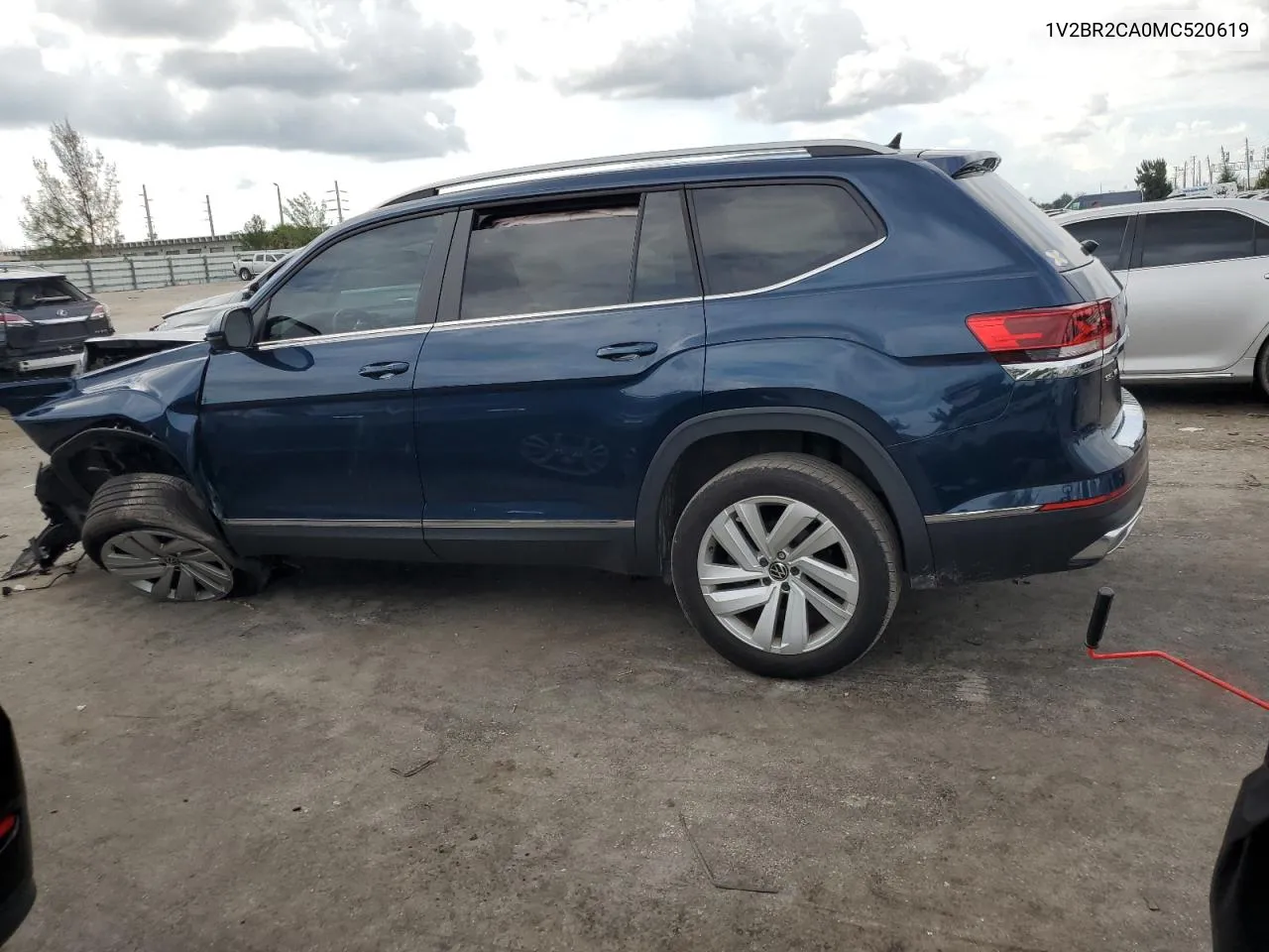 2021 Volkswagen Atlas Sel VIN: 1V2BR2CA0MC520619 Lot: 77940004