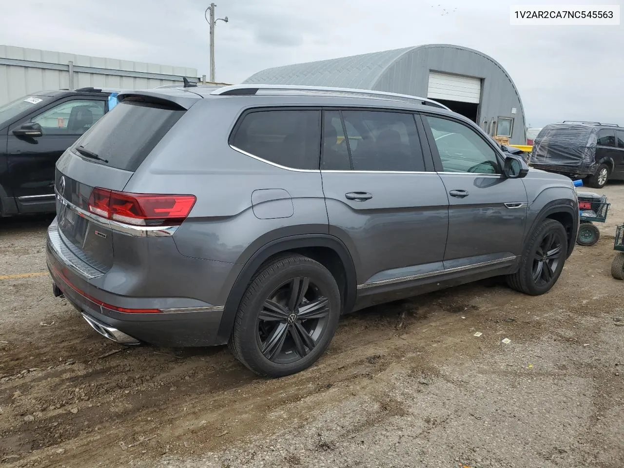 1V2AR2CA7NC545563 2022 Volkswagen Atlas Sel R-Line