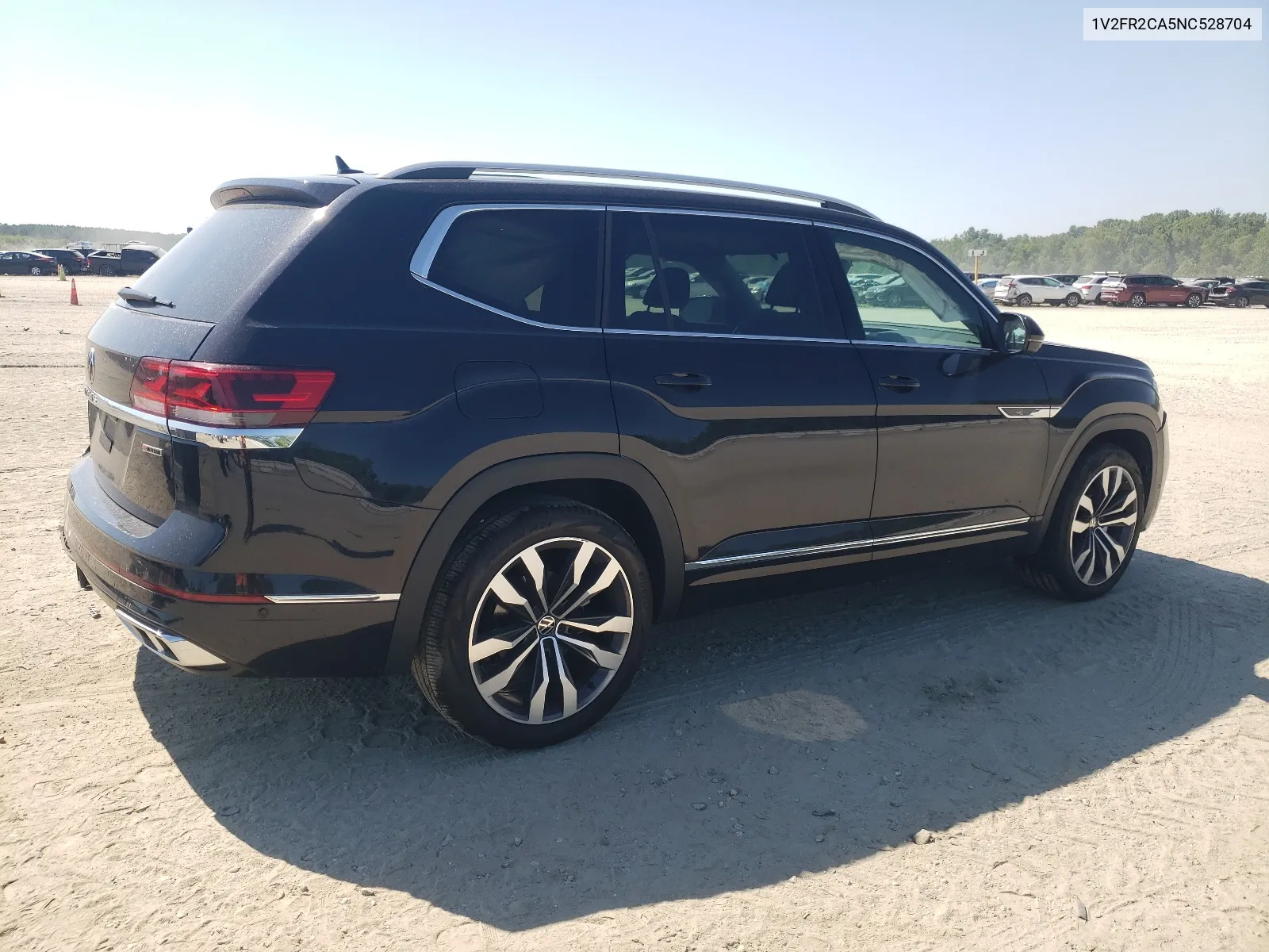 2022 Volkswagen Atlas Sel Premium R-Line VIN: 1V2FR2CA5NC528704 Lot: 60114294