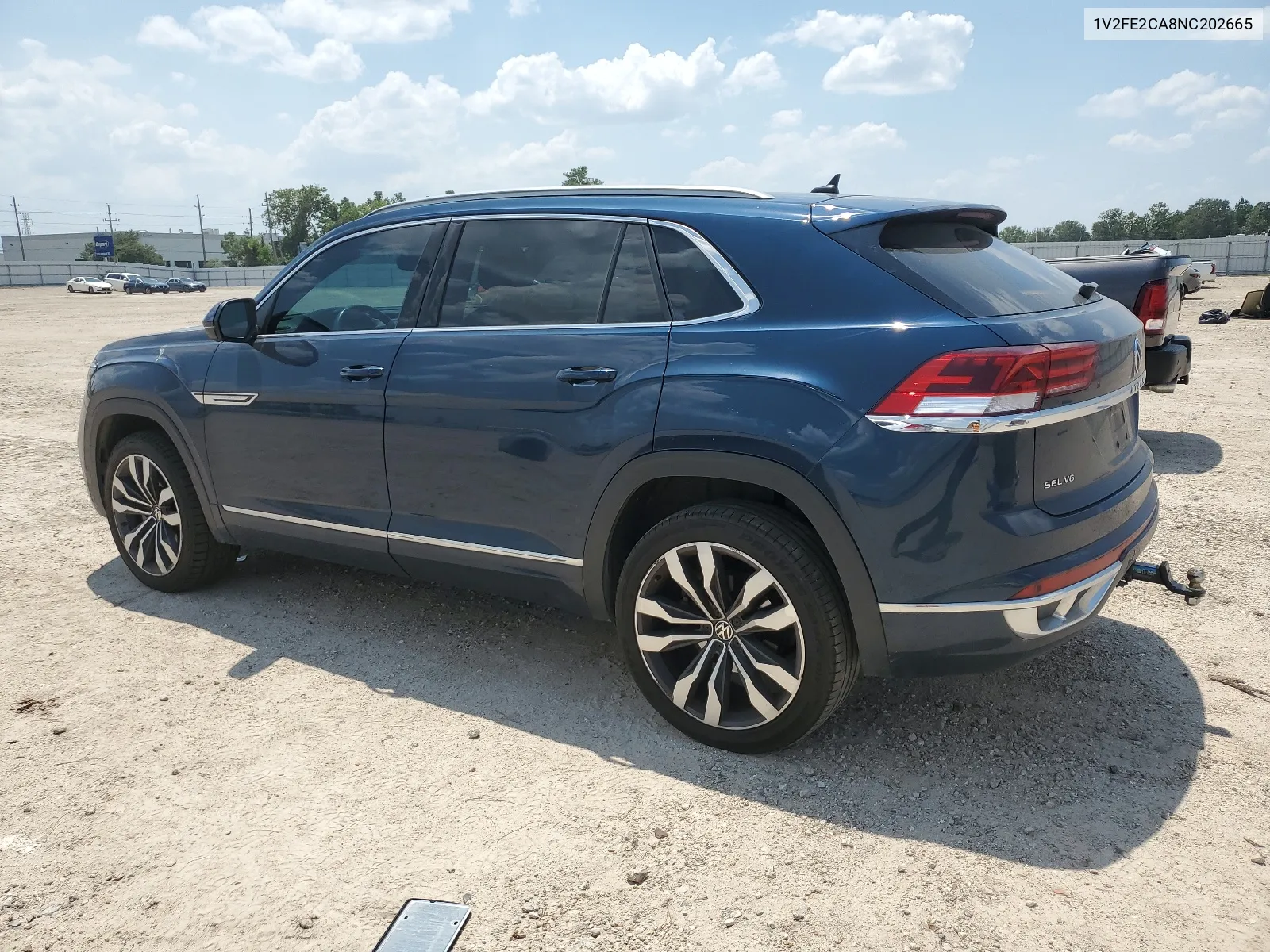 2022 Volkswagen Atlas Cross Sport Sel Premium R-Line VIN: 1V2FE2CA8NC202665 Lot: 65377904