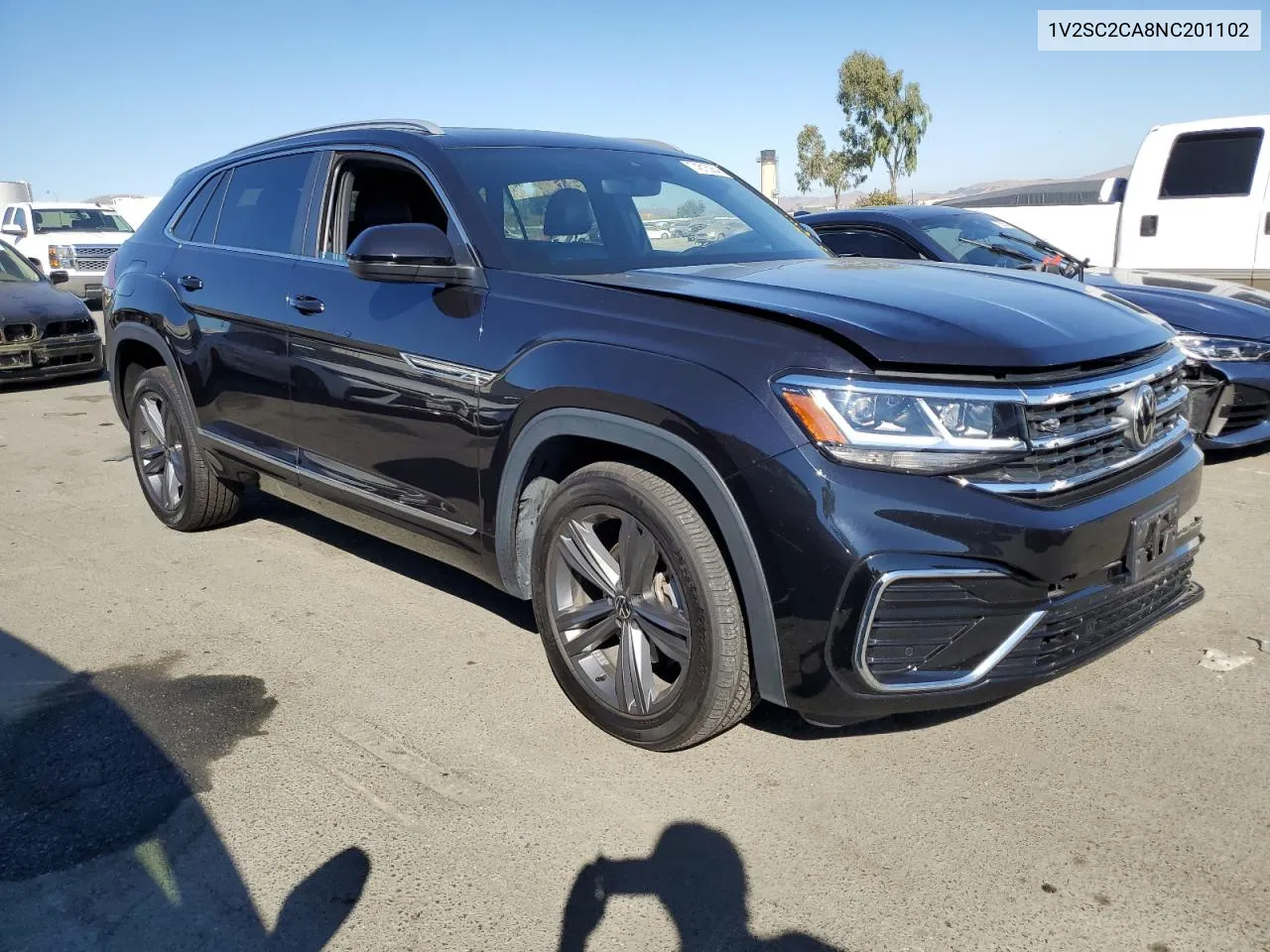 1V2SC2CA8NC201102 2022 Volkswagen Atlas Cross Sport Sel R-Line