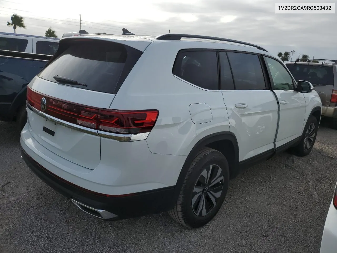 1V2DR2CA9RC503432 2024 Volkswagen Atlas Se