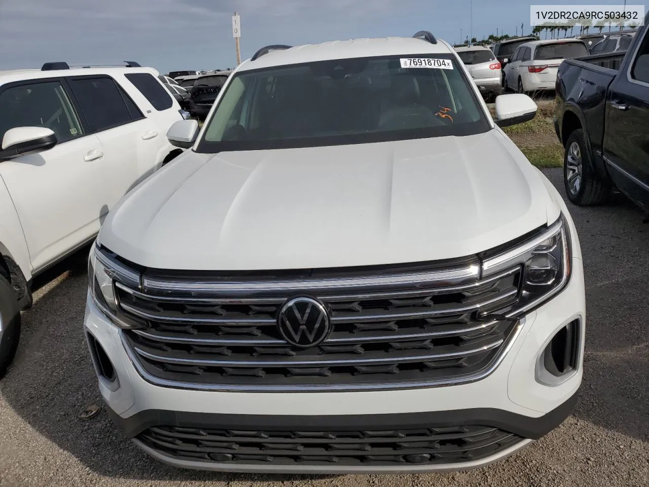 1V2DR2CA9RC503432 2024 Volkswagen Atlas Se