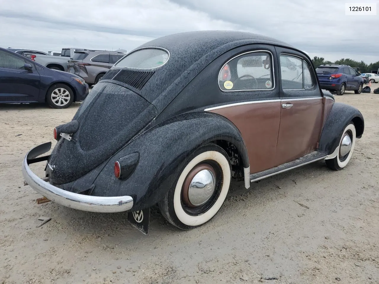 1956 Volkswagen Beetle VIN: 1226101 Lot: 74739324