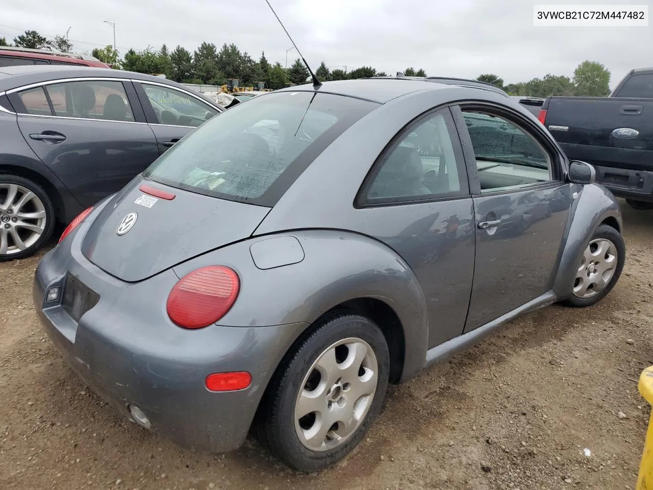 3VWCB21C72M447482 2002 Volkswagen New Beetle Gls