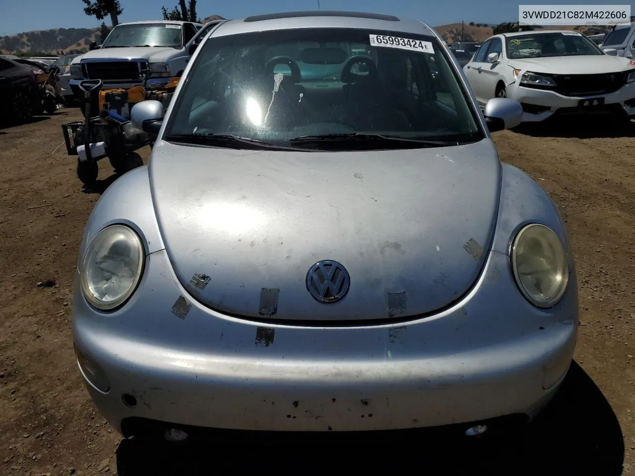 3VWDD21C82M422606 2002 Volkswagen New Beetle Glx