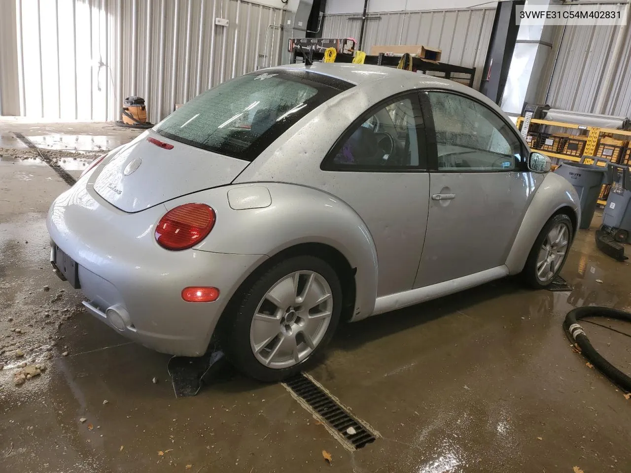 2004 Volkswagen New Beetle Turbo S VIN: 3VWFE31C54M402831 Lot: 77426094