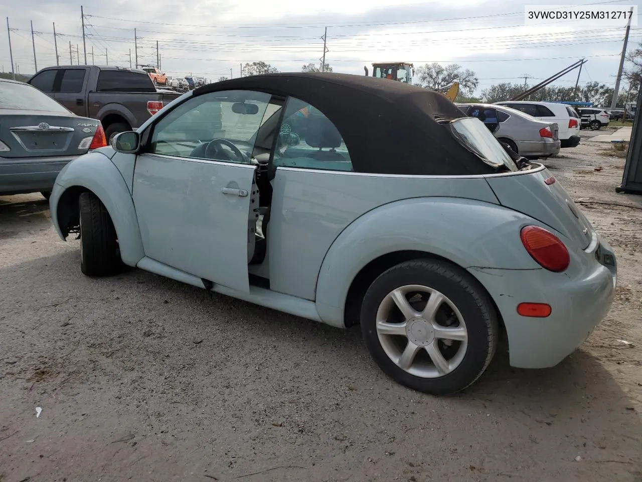 2005 Volkswagen New Beetle Gls VIN: 3VWCD31Y25M312717 Lot: 77860054