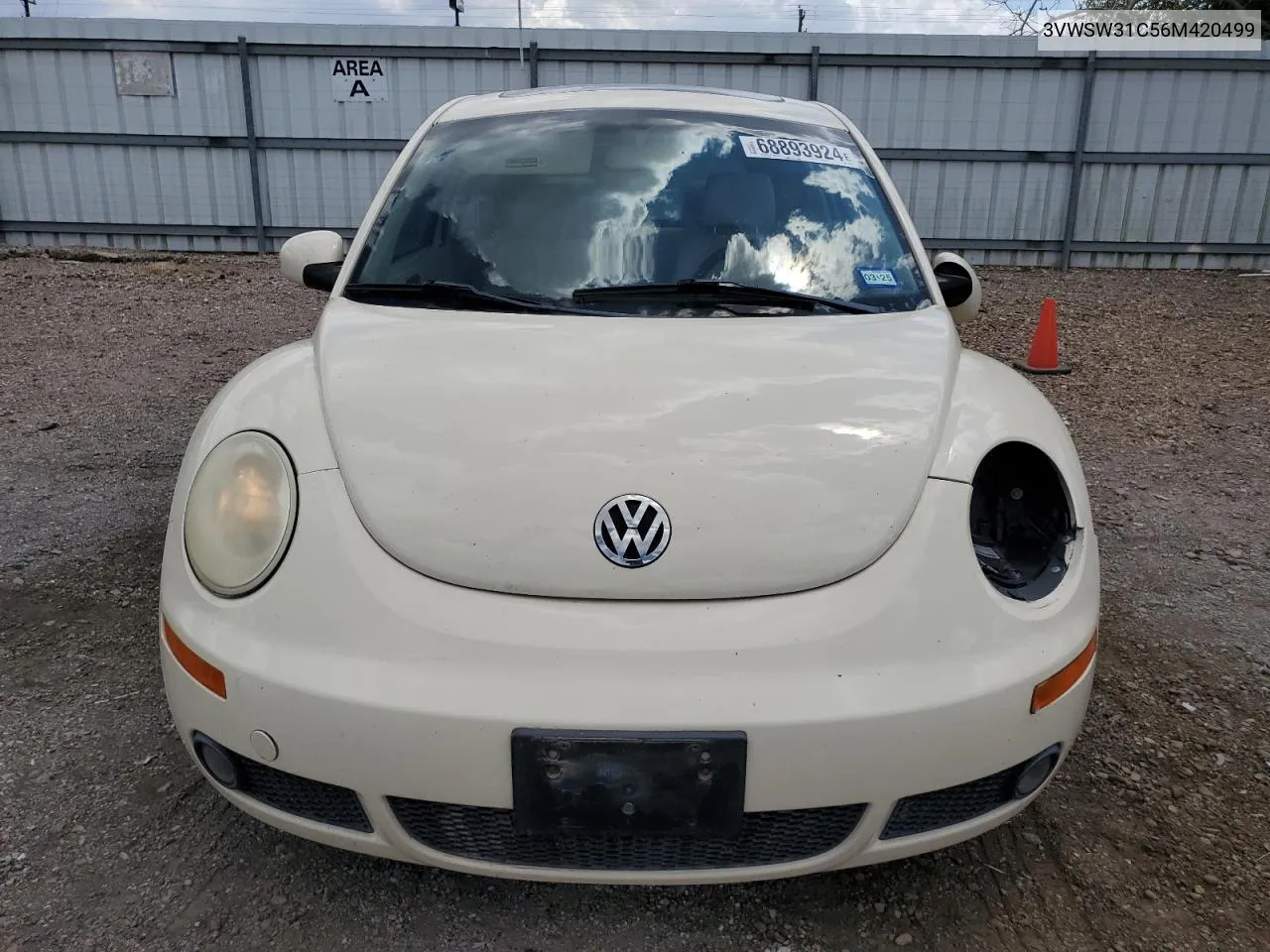 2006 Volkswagen New Beetle 2.5L Option Package 2 VIN: 3VWSW31C56M420499 Lot: 68893924