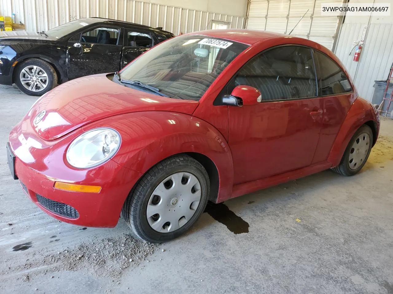 2010 Volkswagen New Beetle VIN: 3VWPG3AG1AM006697 Lot: 70637574