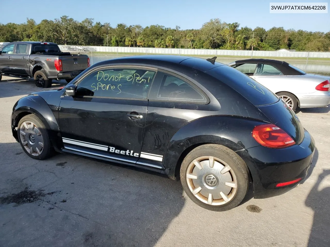 2012 Volkswagen Beetle VIN: 3VWJP7ATXCM642208 Lot: 77436764