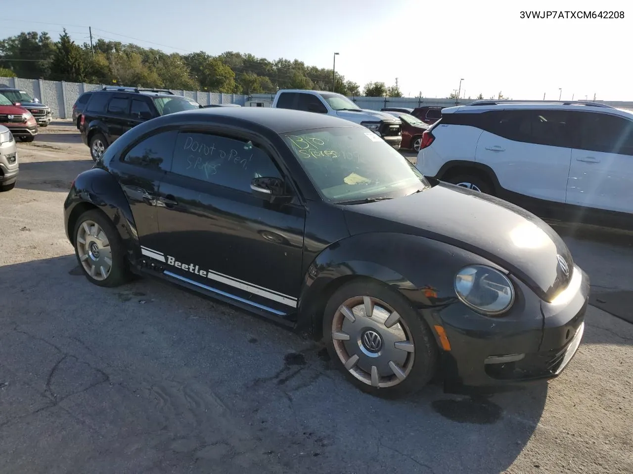 2012 Volkswagen Beetle VIN: 3VWJP7ATXCM642208 Lot: 77436764