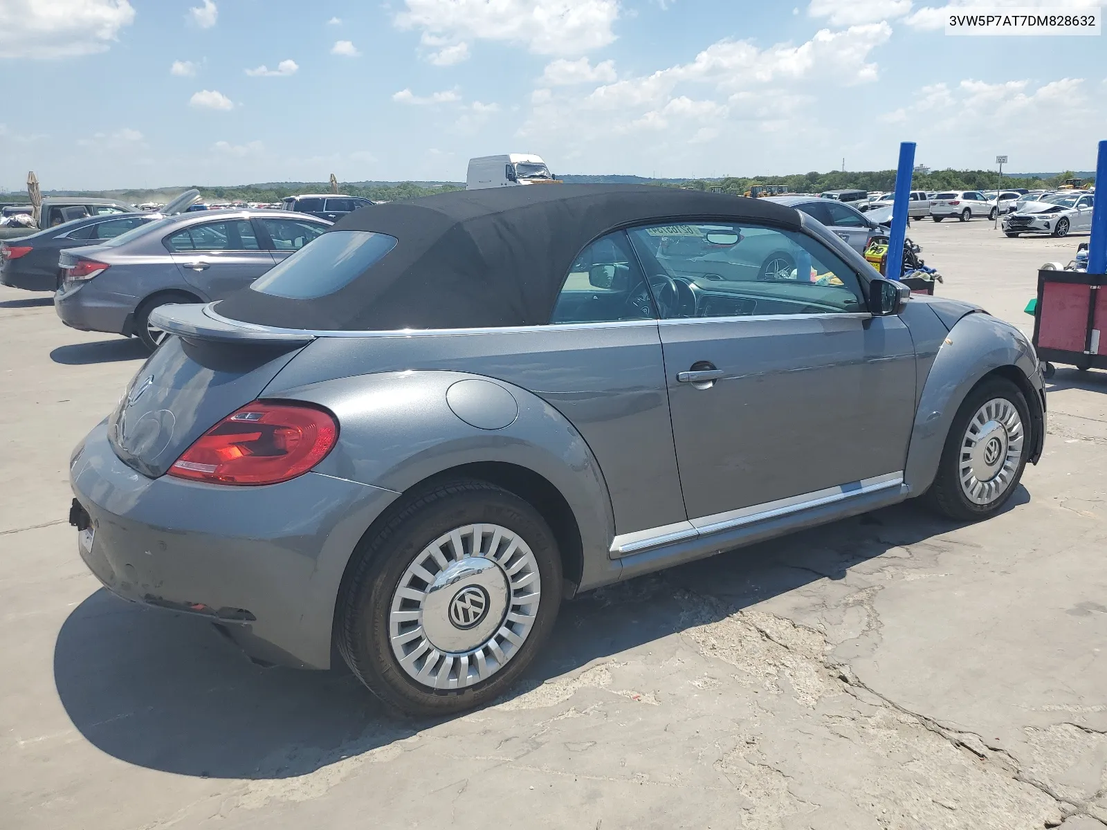 3VW5P7AT7DM828632 2013 Volkswagen Beetle