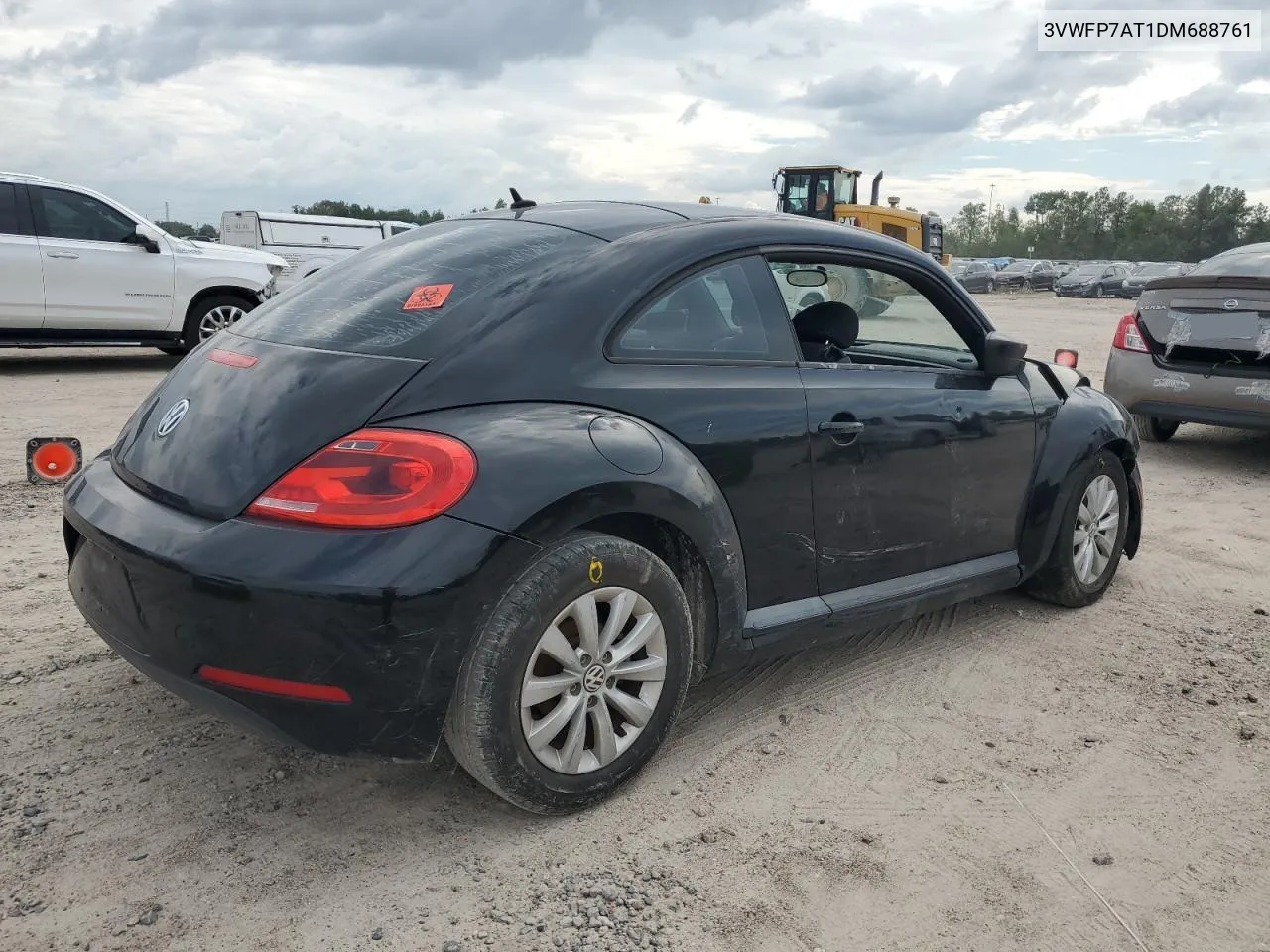 2013 Volkswagen Beetle VIN: 3VWFP7AT1DM688761 Lot: 69930154