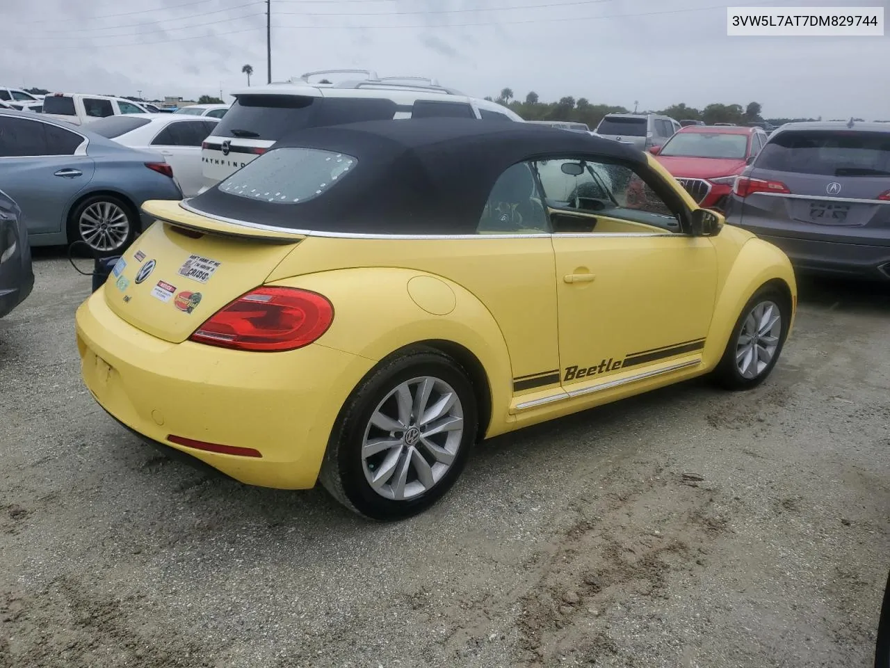 3VW5L7AT7DM829744 2013 Volkswagen Beetle