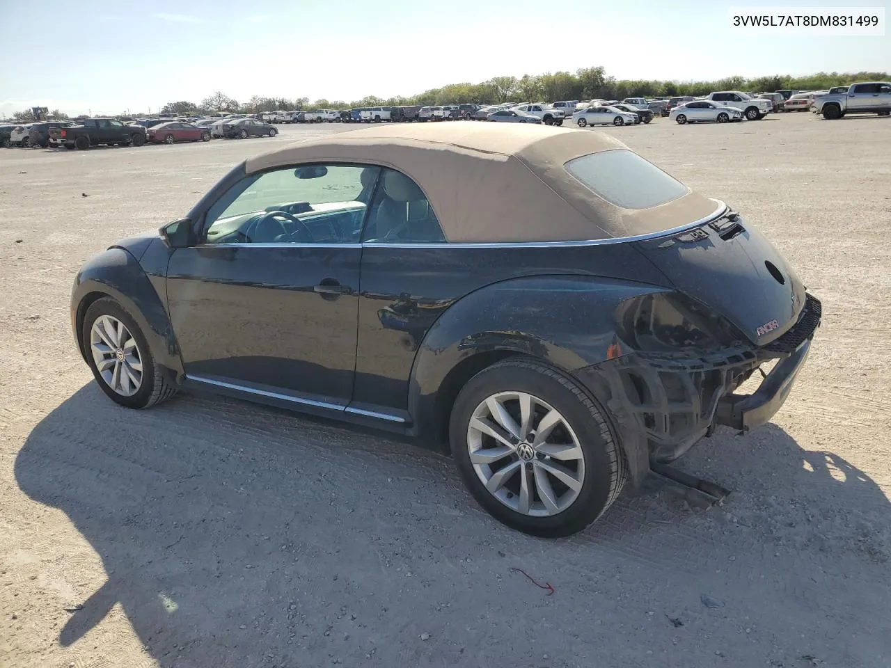 2013 Volkswagen Beetle VIN: 3VW5L7AT8DM831499 Lot: 77155004