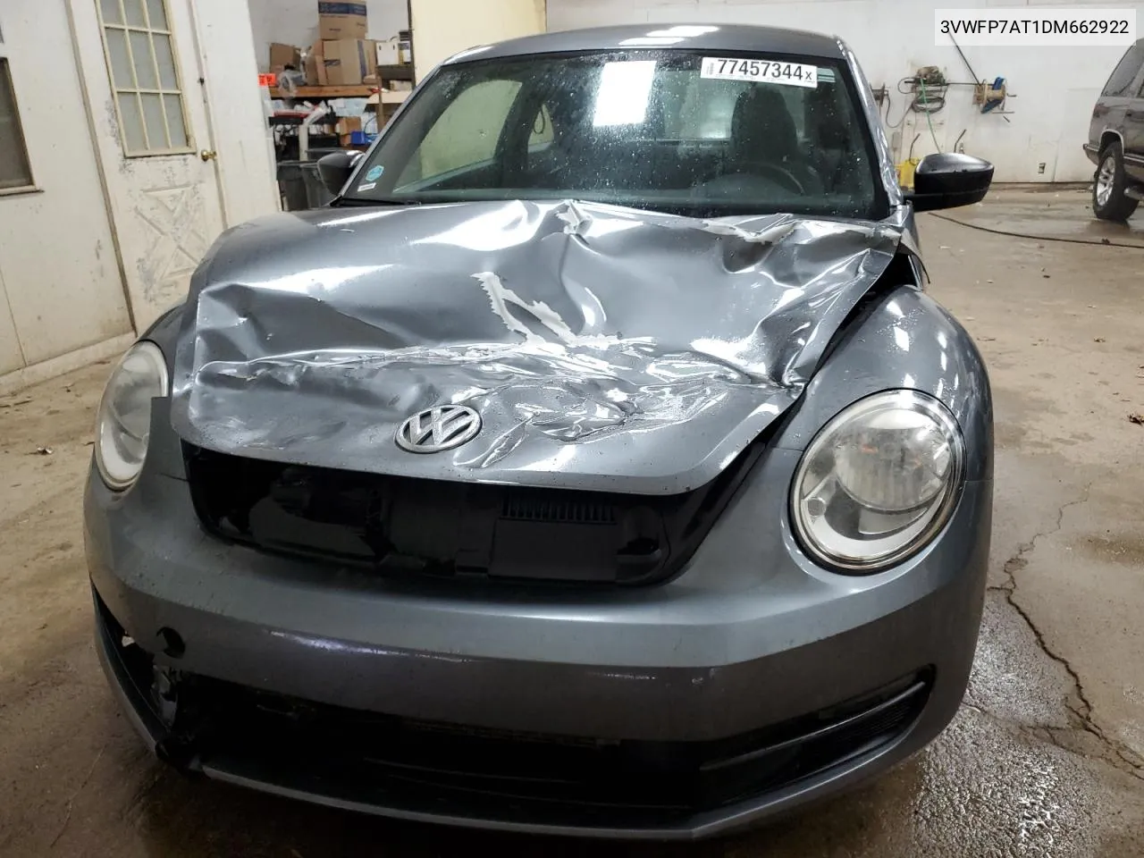 2013 Volkswagen Beetle VIN: 3VWFP7AT1DM662922 Lot: 77457344