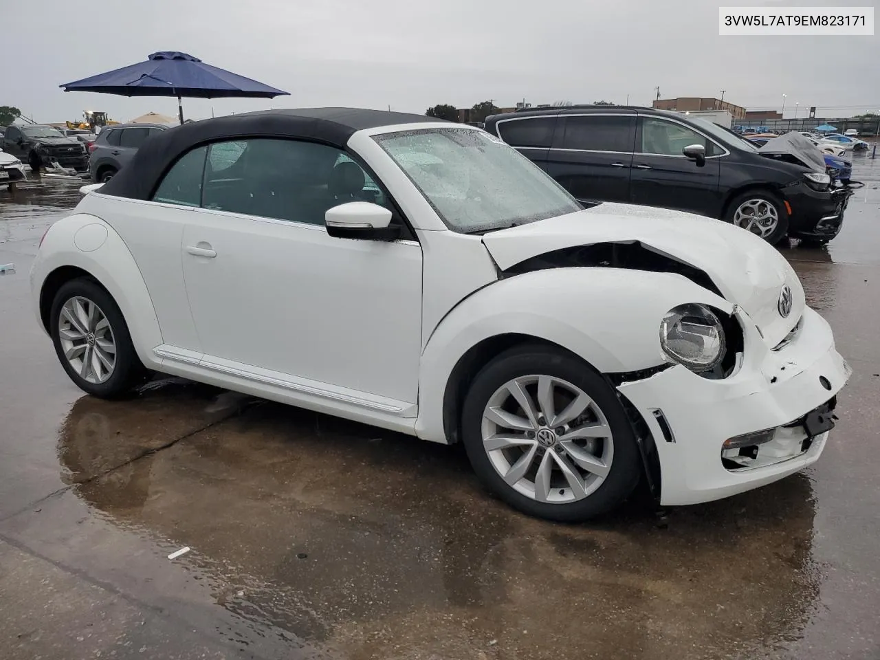 2014 Volkswagen Beetle VIN: 3VW5L7AT9EM823171 Lot: 69486244