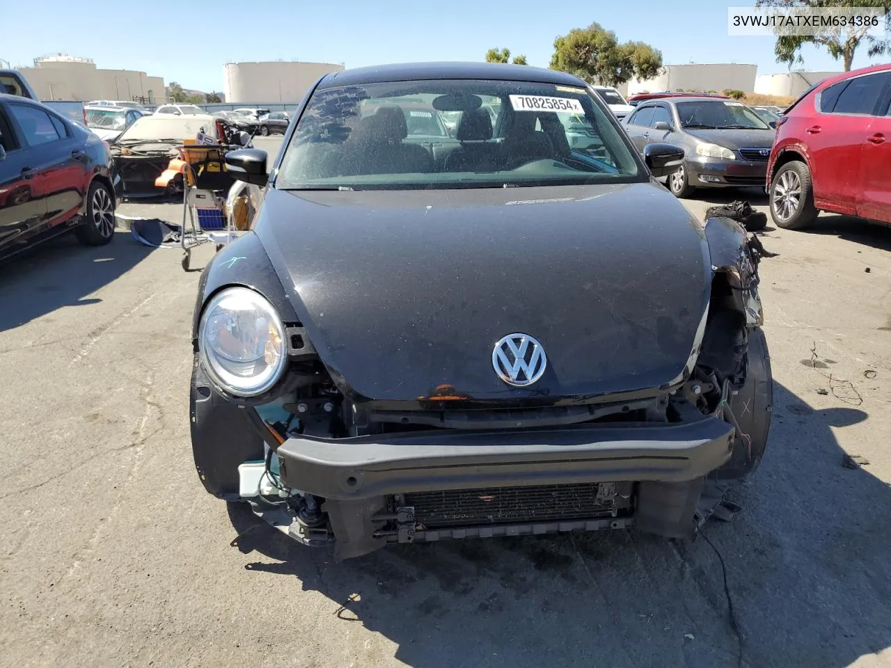 3VWJ17ATXEM634386 2014 Volkswagen Beetle