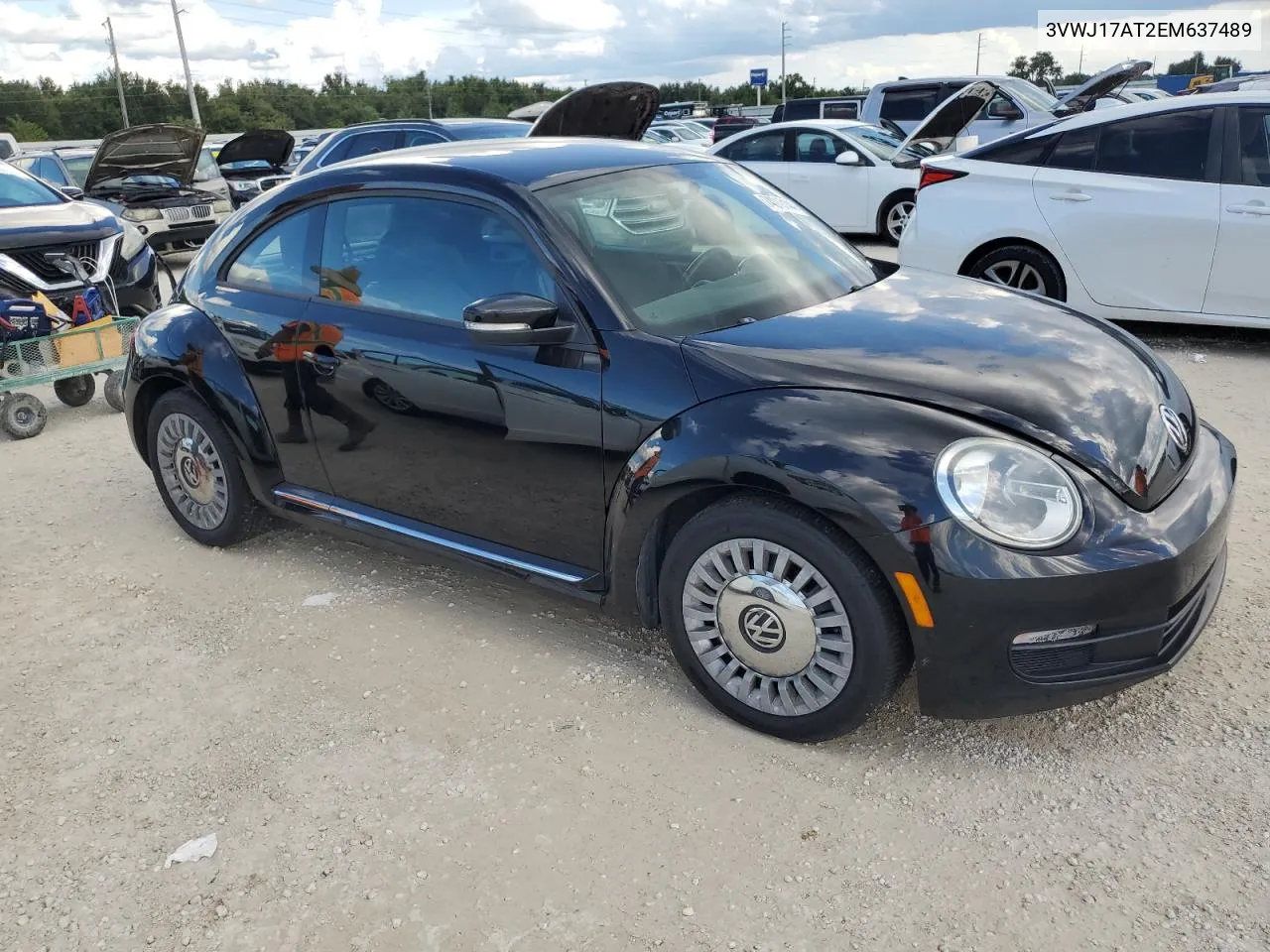 3VWJ17AT2EM637489 2014 Volkswagen Beetle