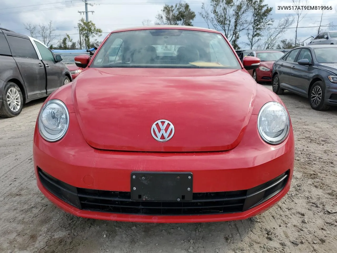 2014 Volkswagen Beetle VIN: 3VW517AT9EM819966 Lot: 76990014