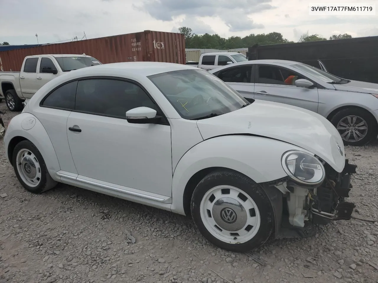 2015 Volkswagen Beetle 1.8T VIN: 3VWF17AT7FM611719 Lot: 56351594