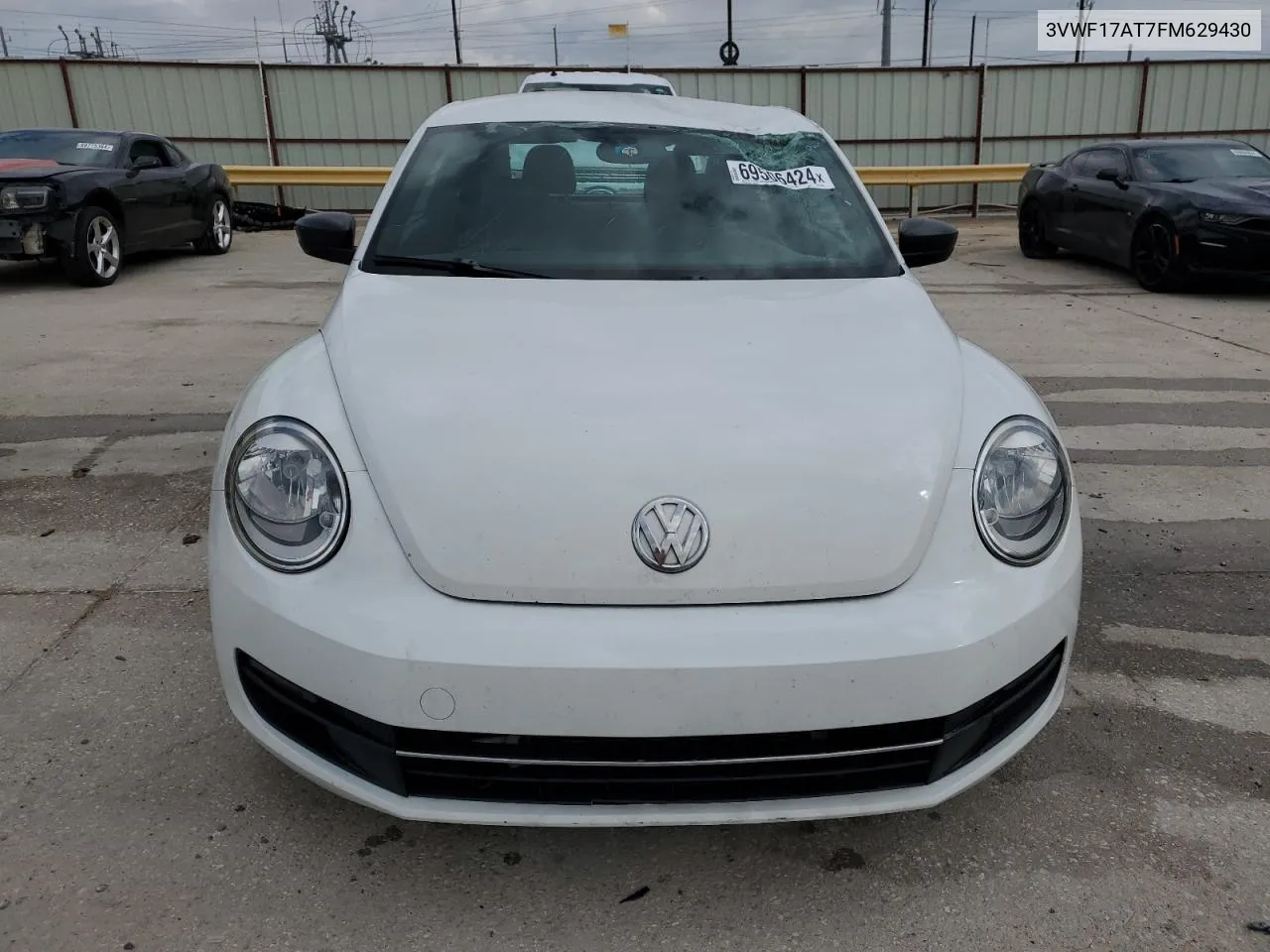 2015 Volkswagen Beetle 1.8T VIN: 3VWF17AT7FM629430 Lot: 69506424