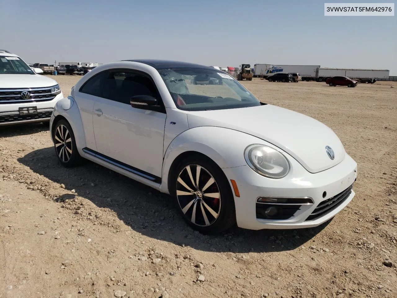 2015 Volkswagen Beetle R-Line VIN: 3VWVS7AT5FM642976 Lot: 70708034