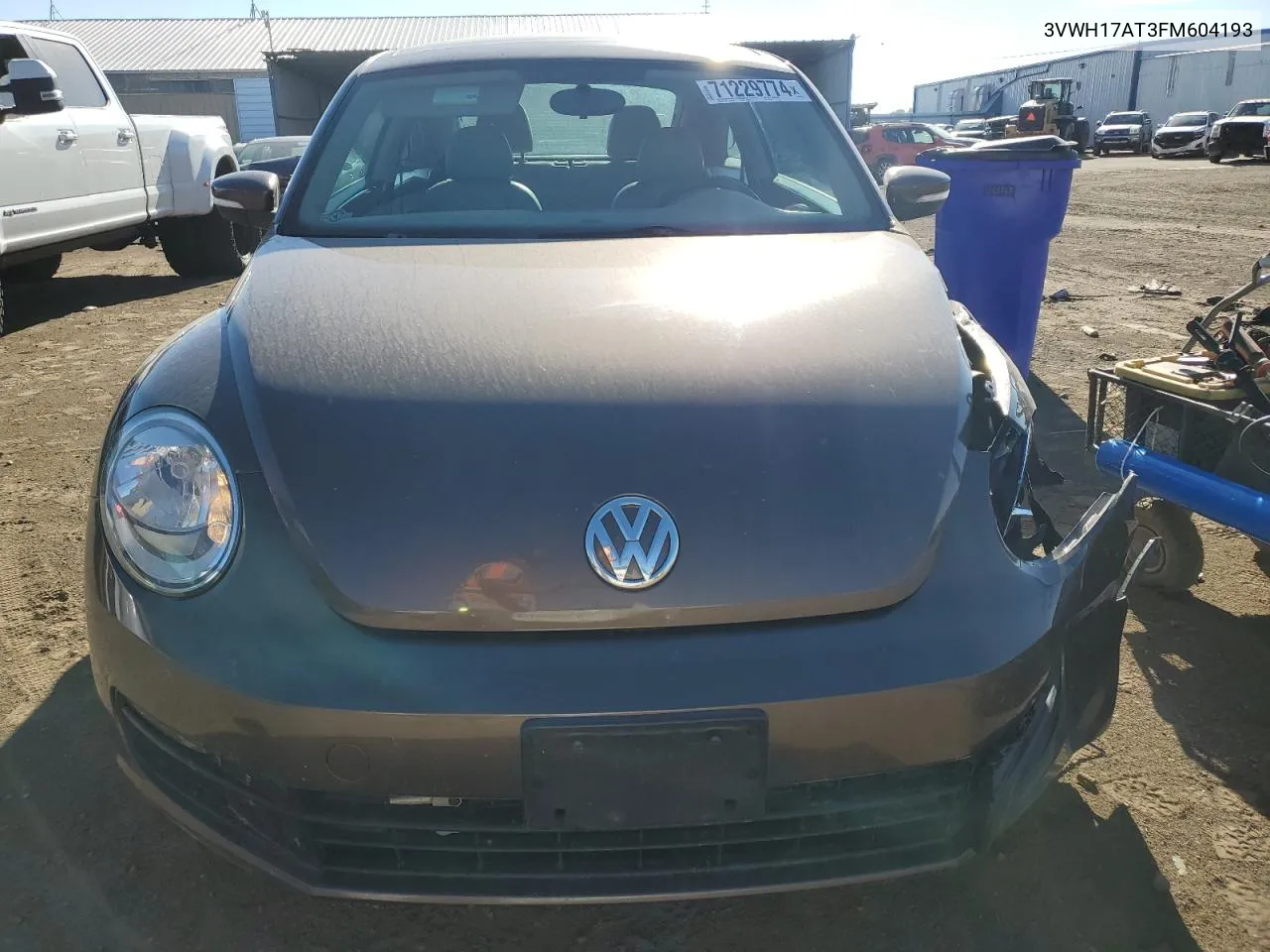 2015 Volkswagen Beetle 1.8T VIN: 3VWH17AT3FM604193 Lot: 71229774