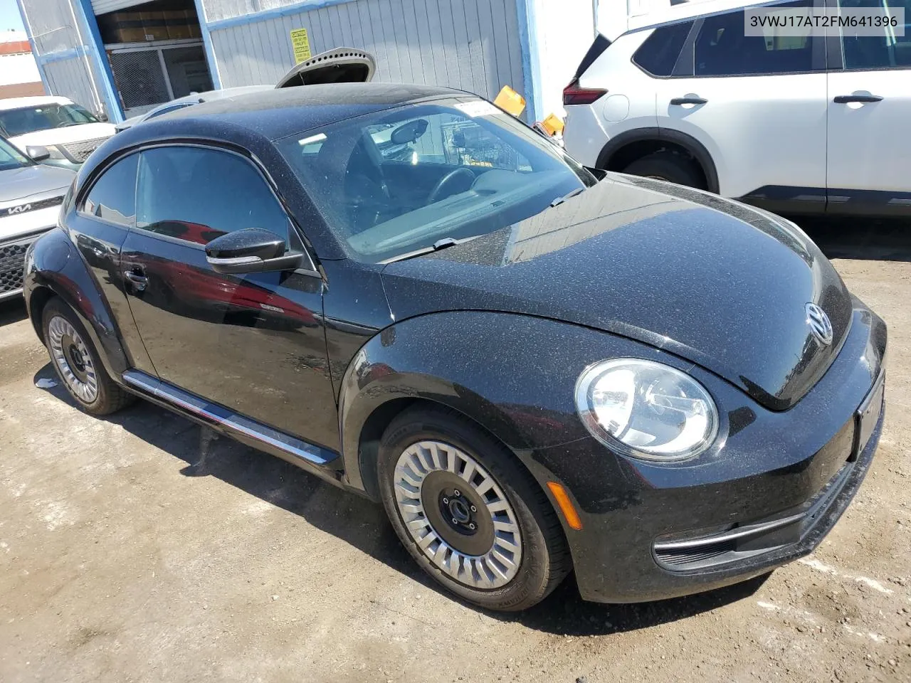 2015 Volkswagen Beetle 1.8T VIN: 3VWJ17AT2FM641396 Lot: 72210254