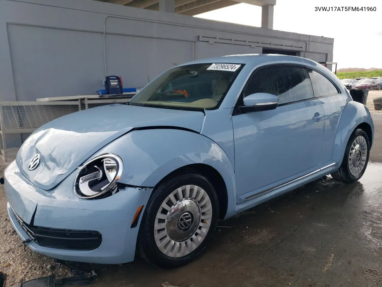 2015 Volkswagen Beetle 1.8T VIN: 3VWJ17AT5FM641960 Lot: 73296524