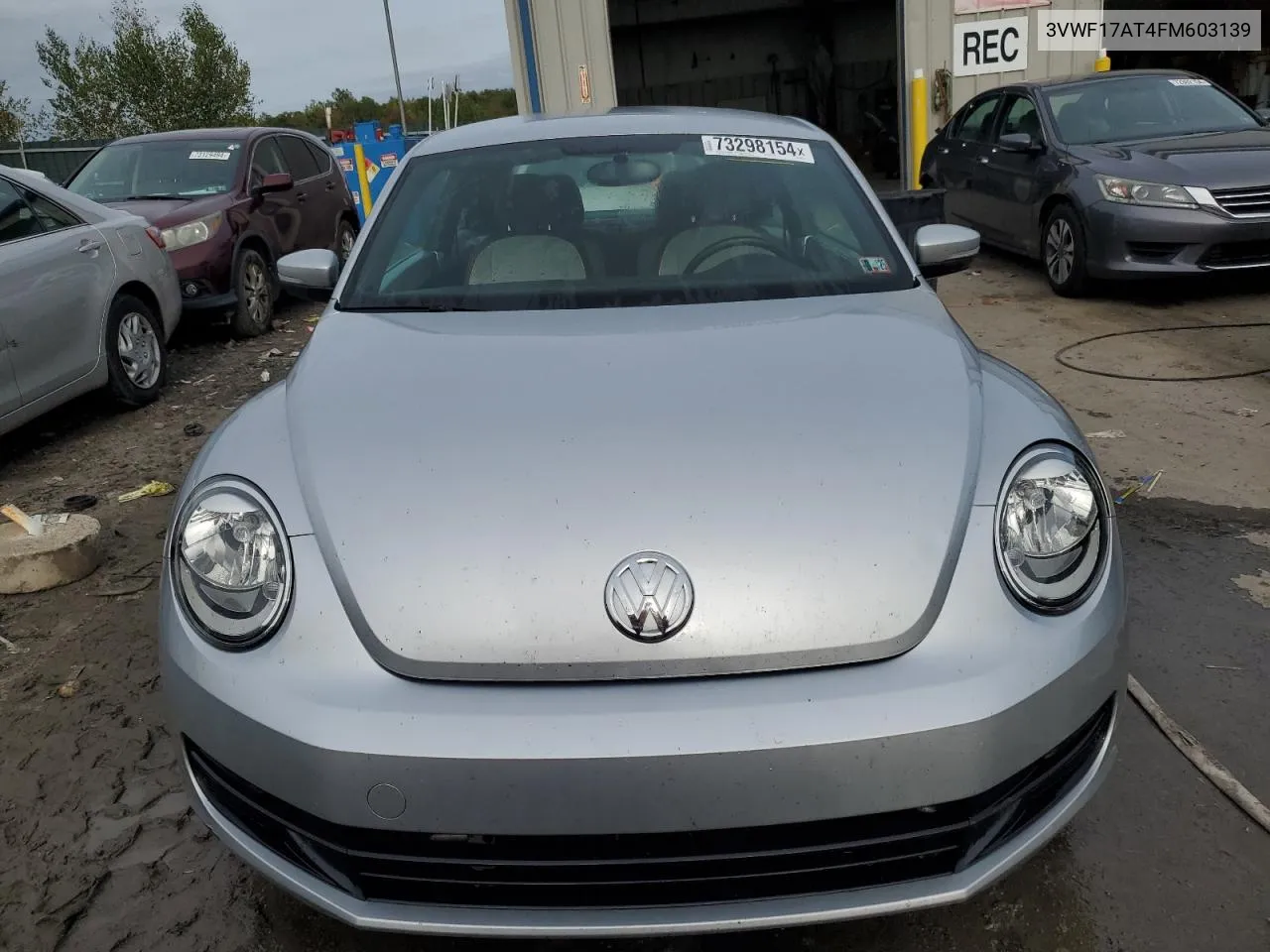 2015 Volkswagen Beetle 1.8T VIN: 3VWF17AT4FM603139 Lot: 73298154