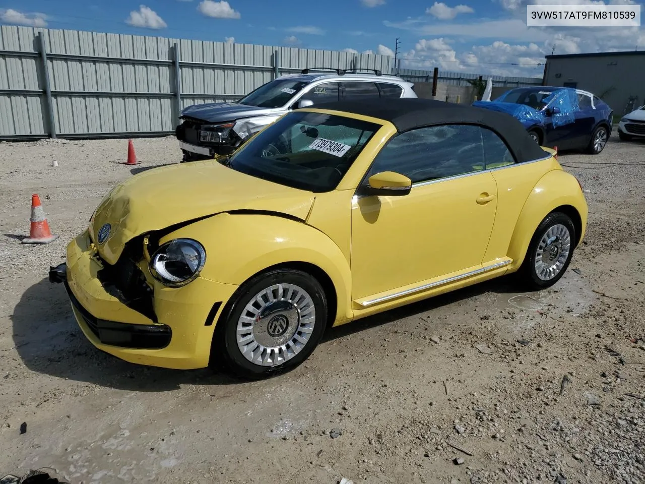 2015 Volkswagen Beetle 1.8T VIN: 3VW517AT9FM810539 Lot: 73979304