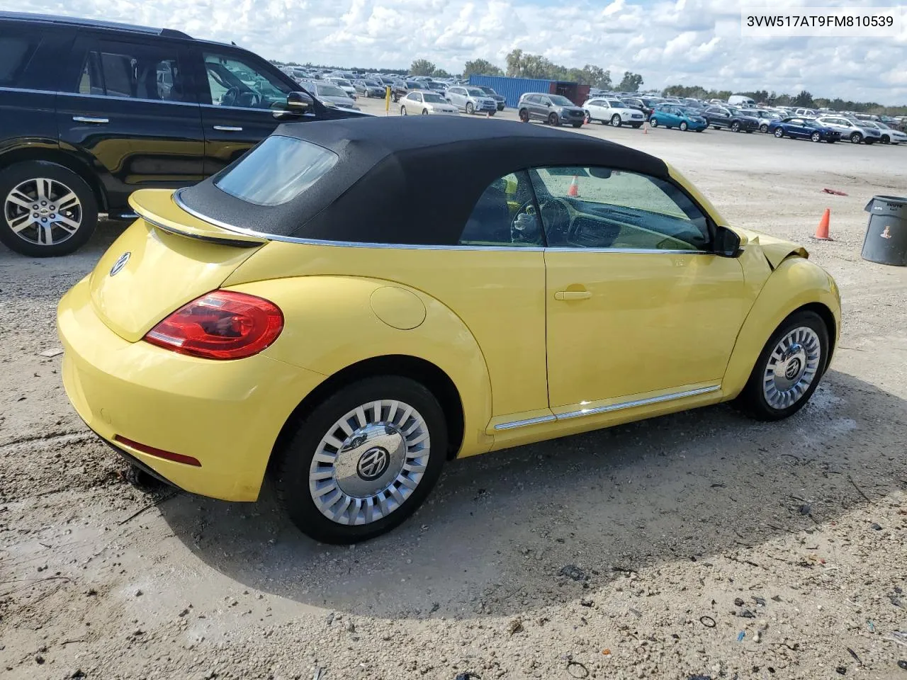 2015 Volkswagen Beetle 1.8T VIN: 3VW517AT9FM810539 Lot: 73979304