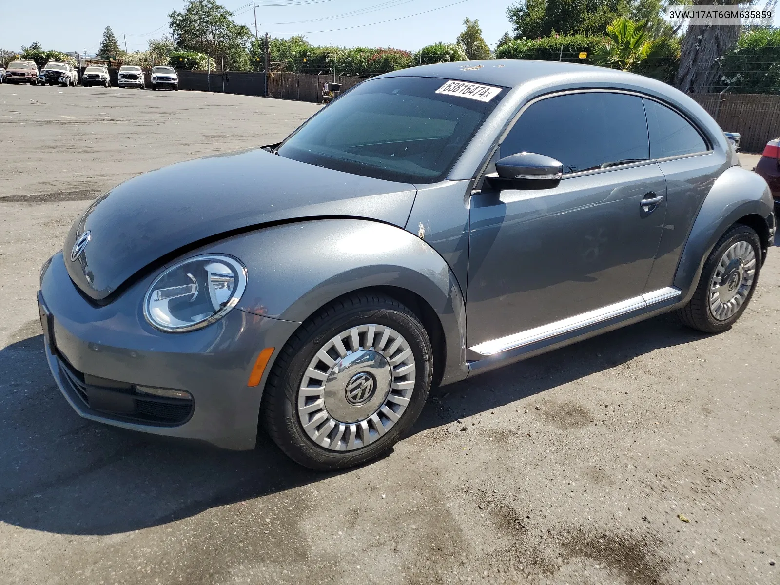 3VWJ17AT6GM635859 2016 Volkswagen Beetle Se