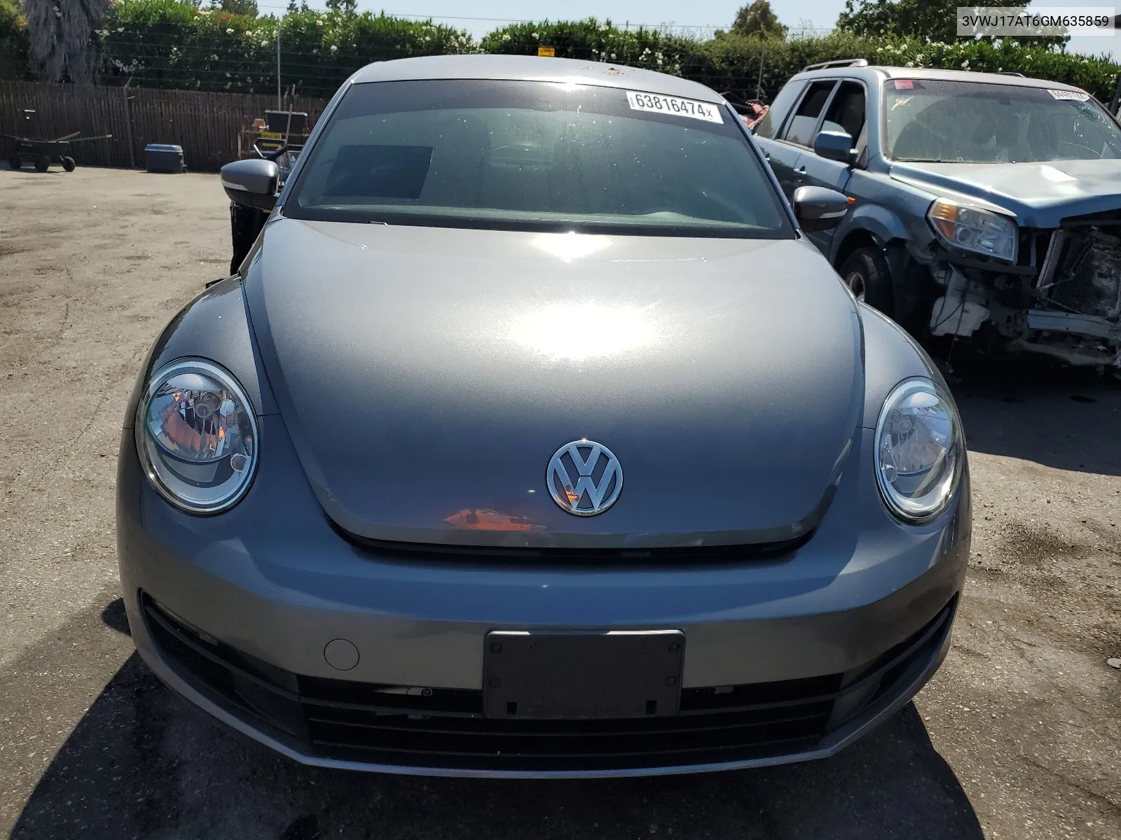 3VWJ17AT6GM635859 2016 Volkswagen Beetle Se