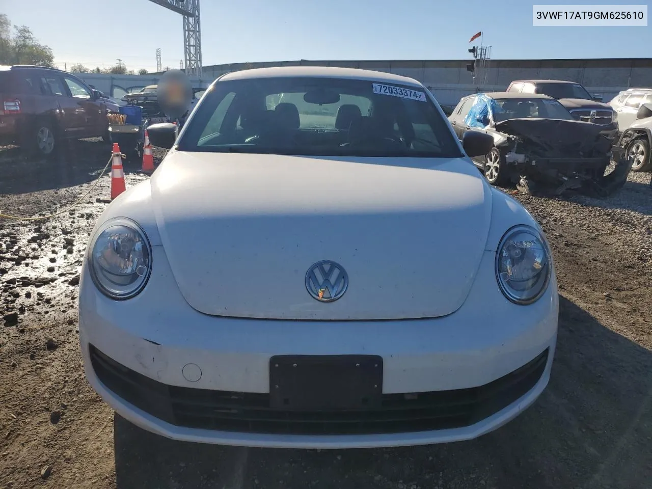 2016 Volkswagen Beetle 1.8T VIN: 3VWF17AT9GM625610 Lot: 72033374