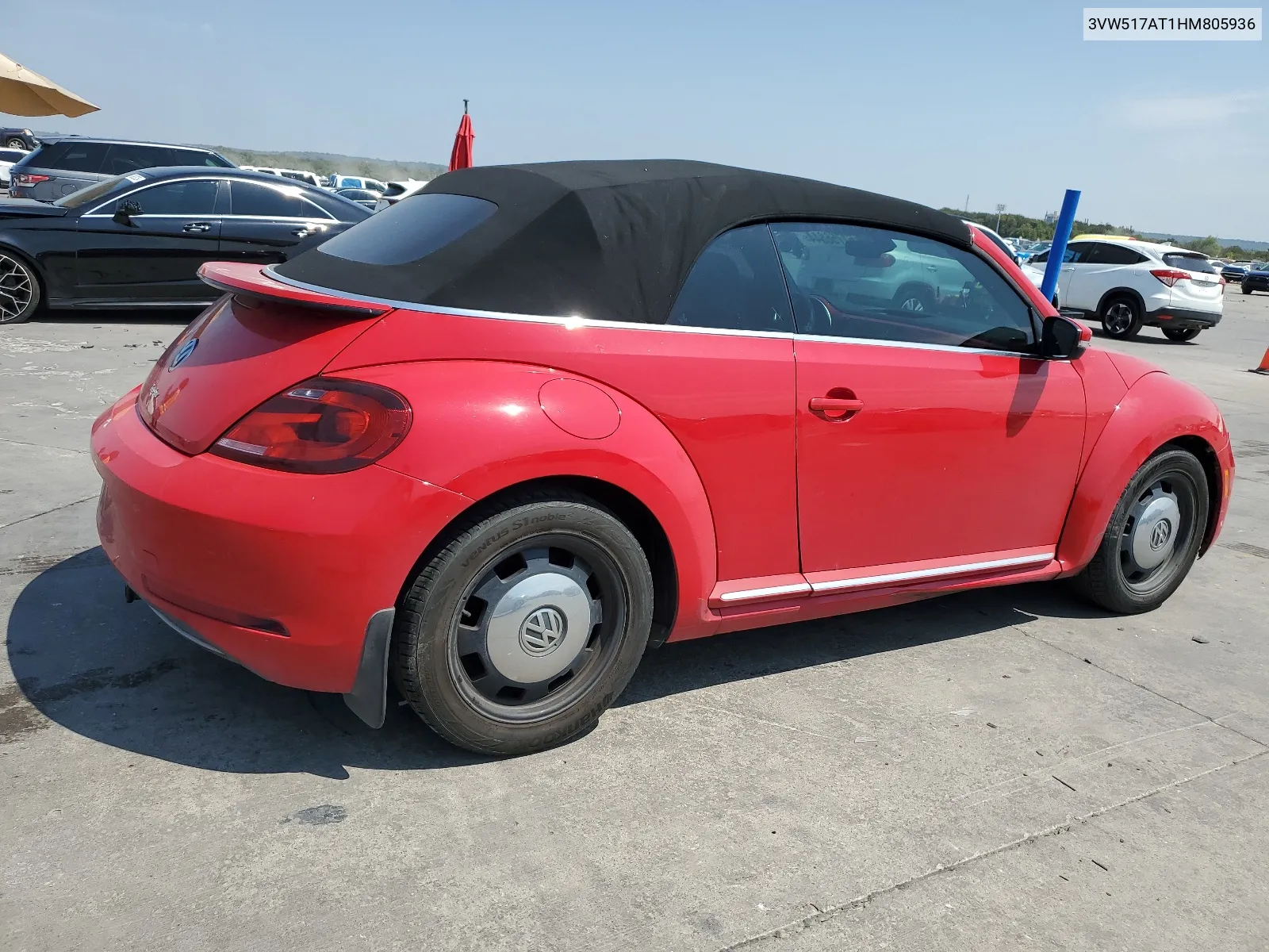 3VW517AT1HM805936 2017 Volkswagen Beetle S/Se