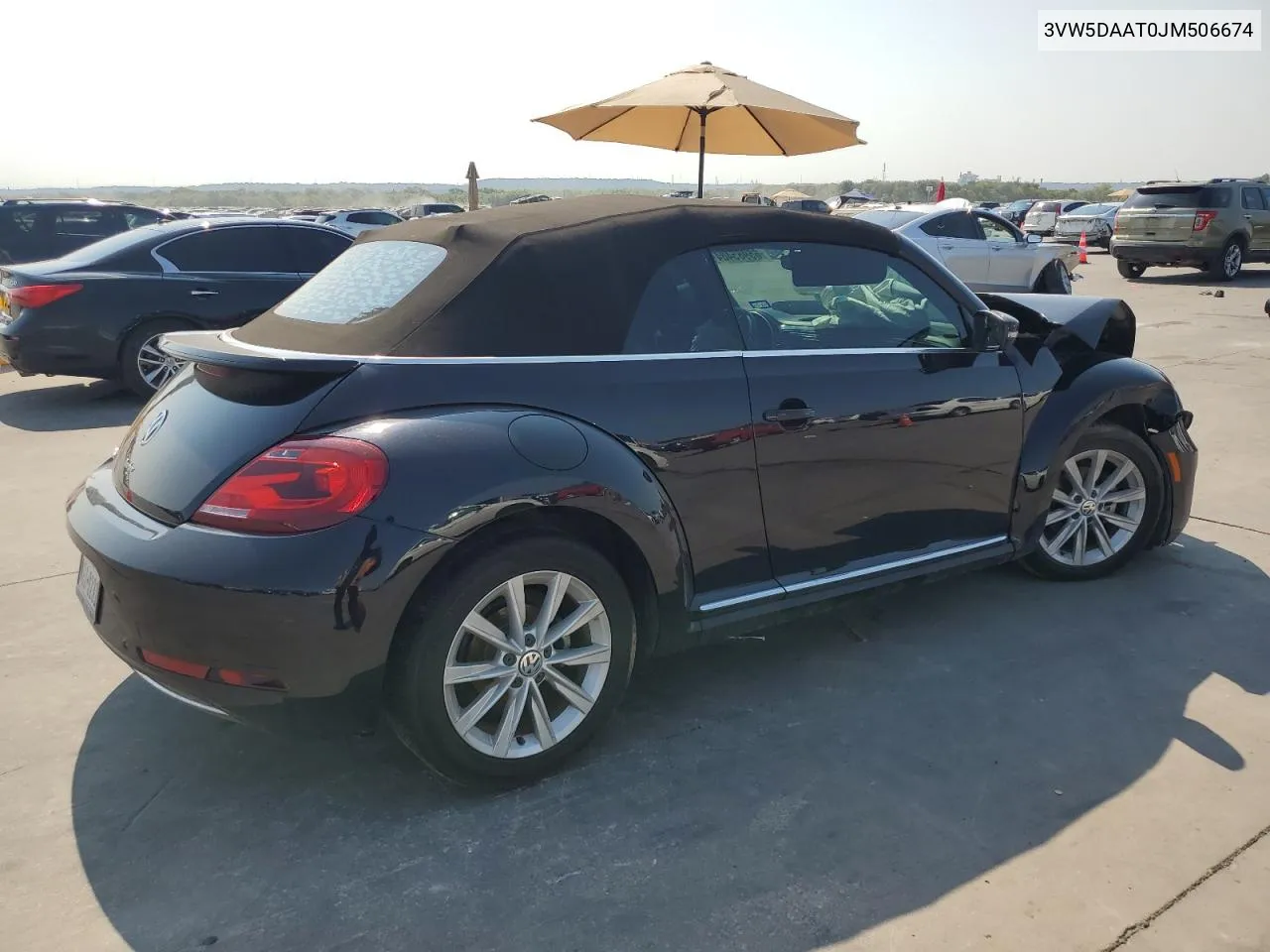 2018 Volkswagen Beetle S VIN: 3VW5DAAT0JM506674 Lot: 65985484