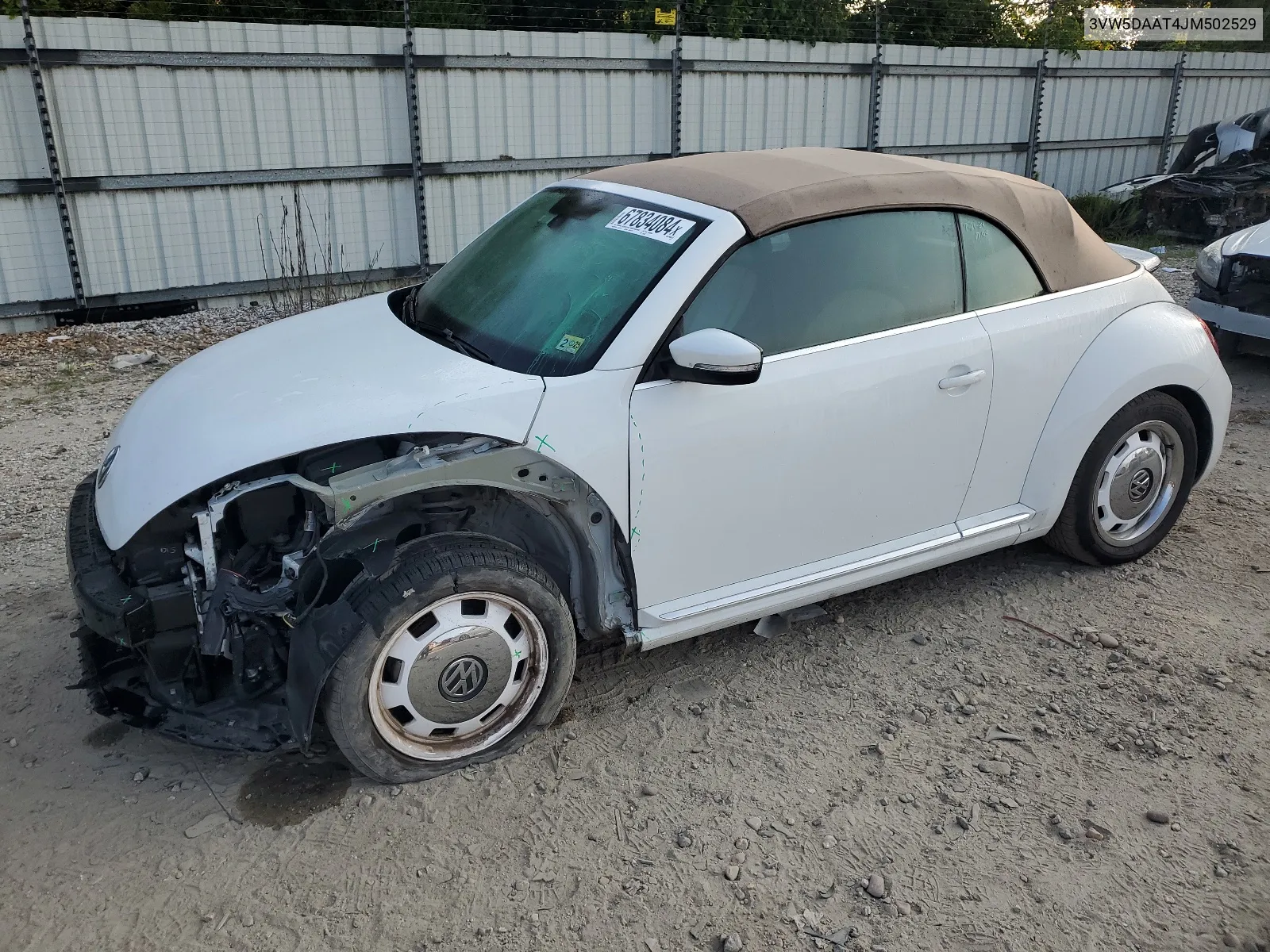 3VW5DAAT4JM502529 2018 Volkswagen Beetle S