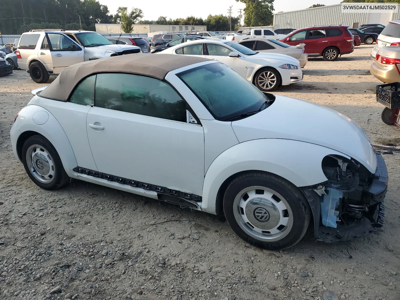 3VW5DAAT4JM502529 2018 Volkswagen Beetle S