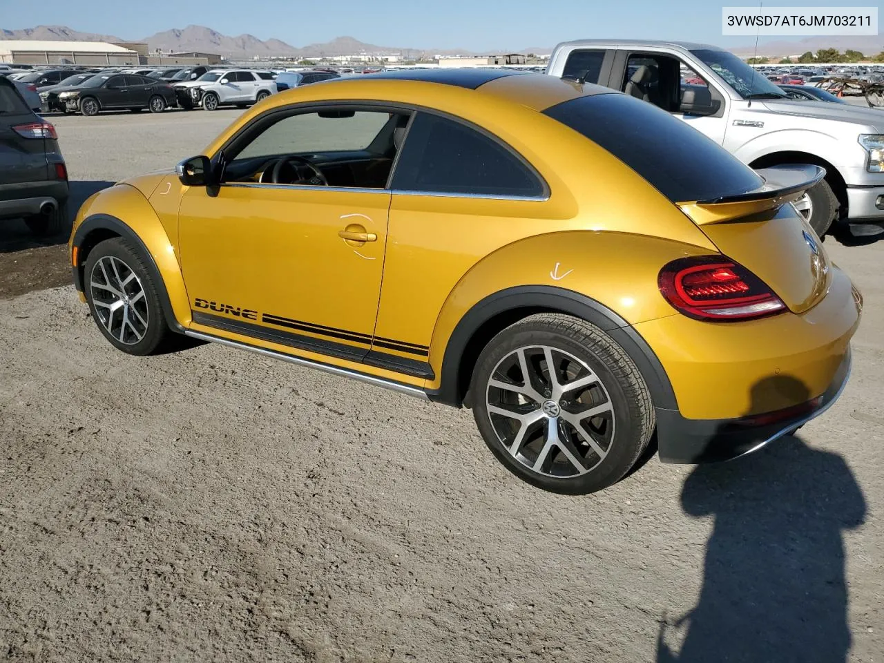 2018 Volkswagen Beetle Dune VIN: 3VWSD7AT6JM703211 Lot: 70434054