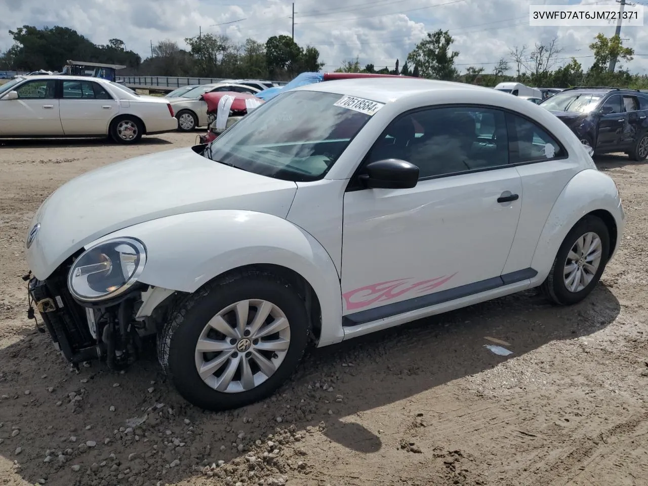 2018 Volkswagen Beetle S VIN: 3VWFD7AT6JM721371 Lot: 70518584