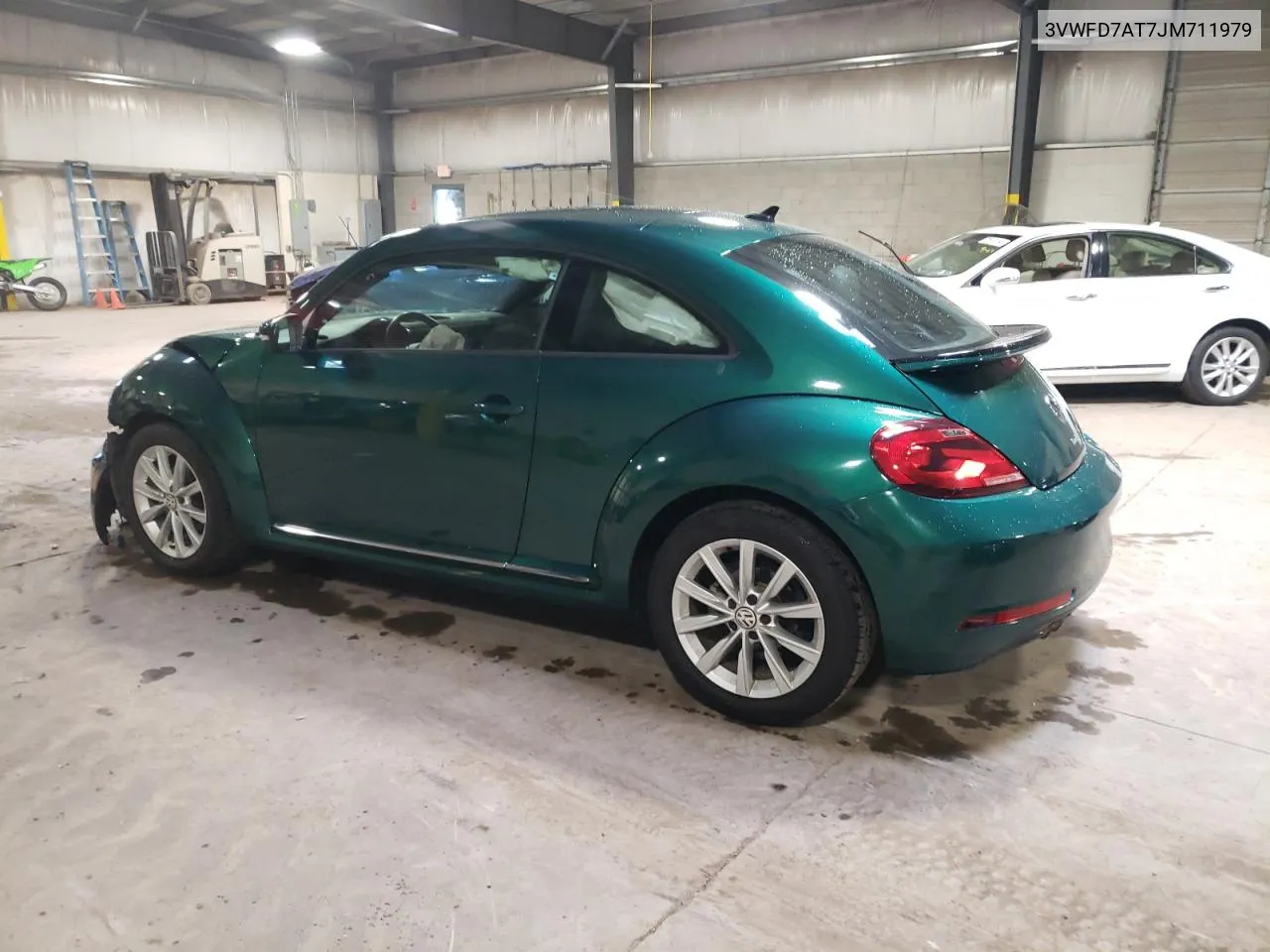 3VWFD7AT7JM711979 2018 Volkswagen Beetle S