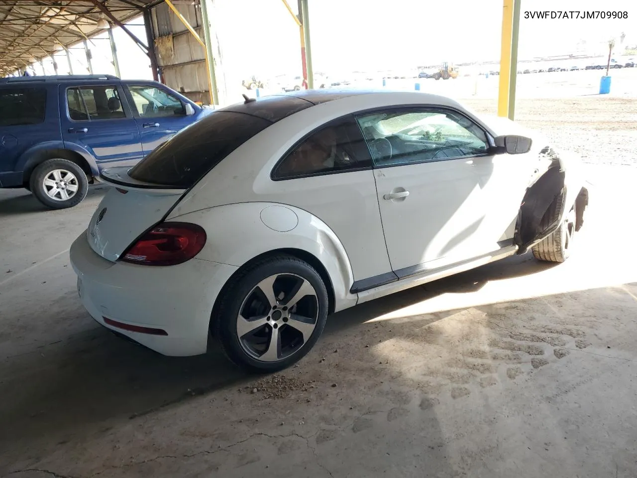 2018 Volkswagen Beetle S VIN: 3VWFD7AT7JM709908 Lot: 71683934