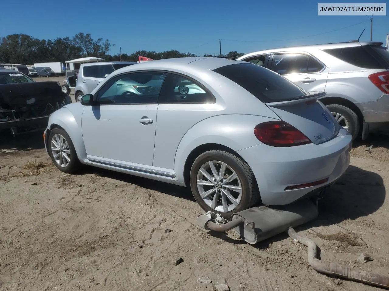 2018 Volkswagen Beetle S VIN: 3VWFD7AT5JM706800 Lot: 77032384