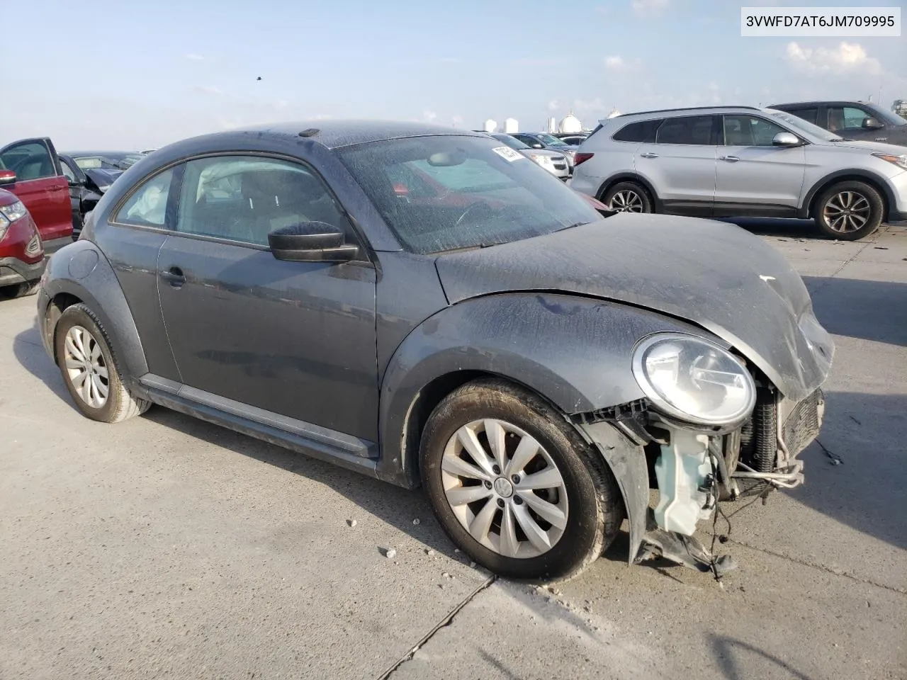 2018 Volkswagen Beetle S VIN: 3VWFD7AT6JM709995 Lot: 78235494