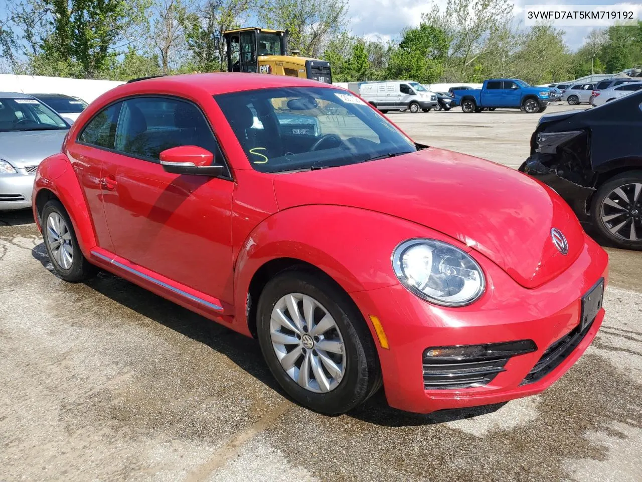 2019 Volkswagen Beetle S VIN: 3VWFD7AT5KM719192 Lot: 52237024