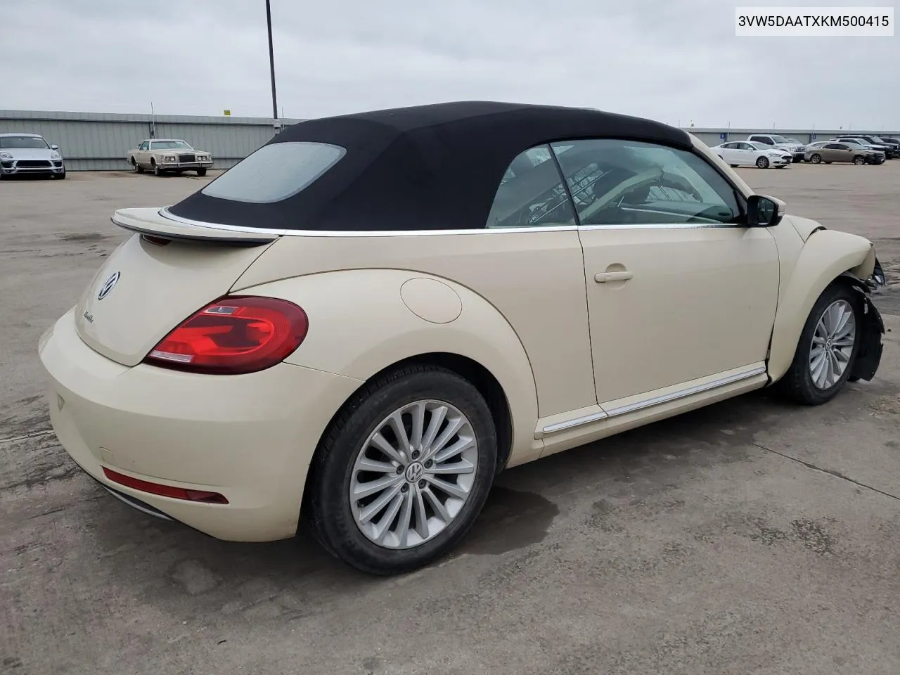 3VW5DAATXKM500415 2019 Volkswagen Beetle S