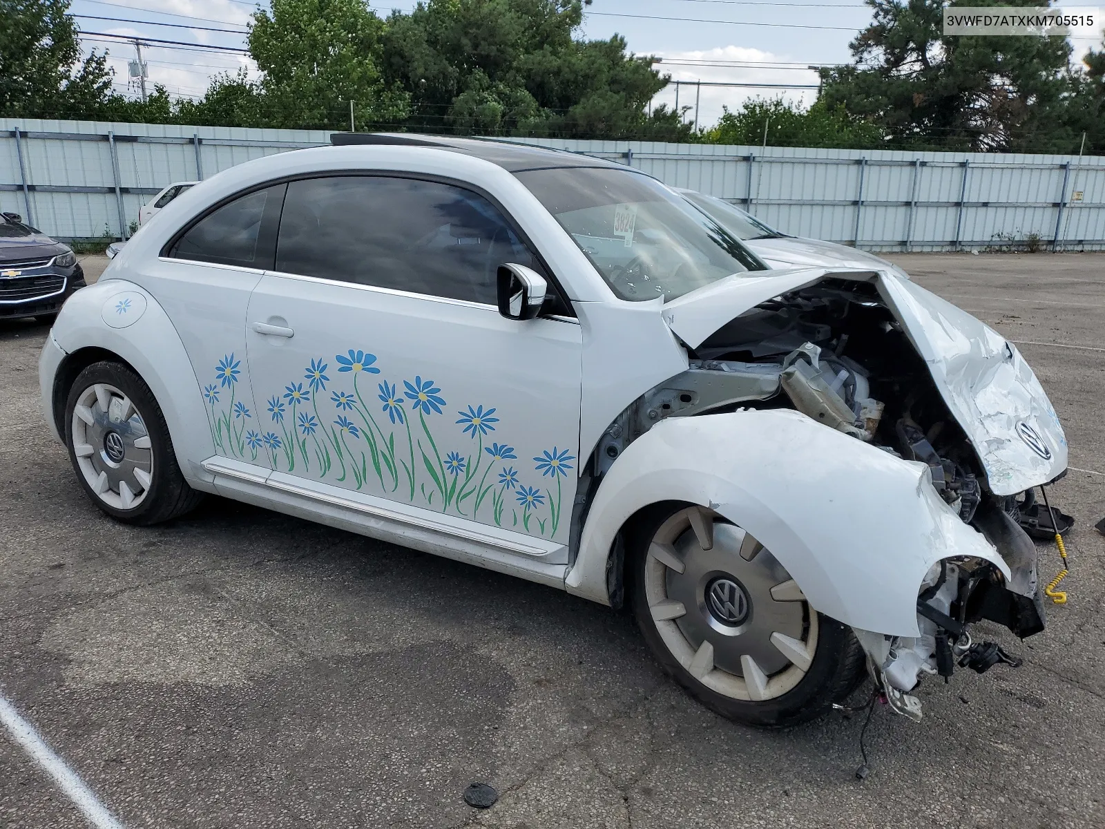 3VWFD7ATXKM705515 2019 Volkswagen Beetle S